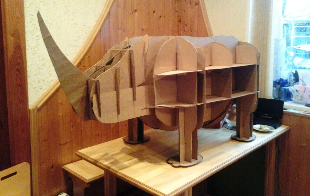 Первый - картонный - носорог, с которого начался путь Korenets Design